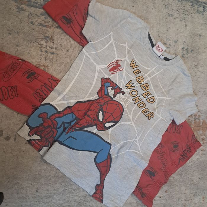 Paczka ubrań dla chłopca roz 98/104 Spiderman