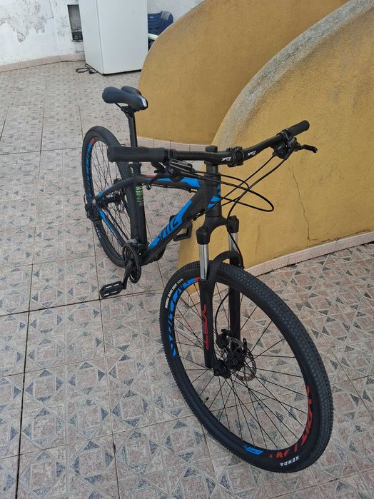 Bicyclette presque neuve