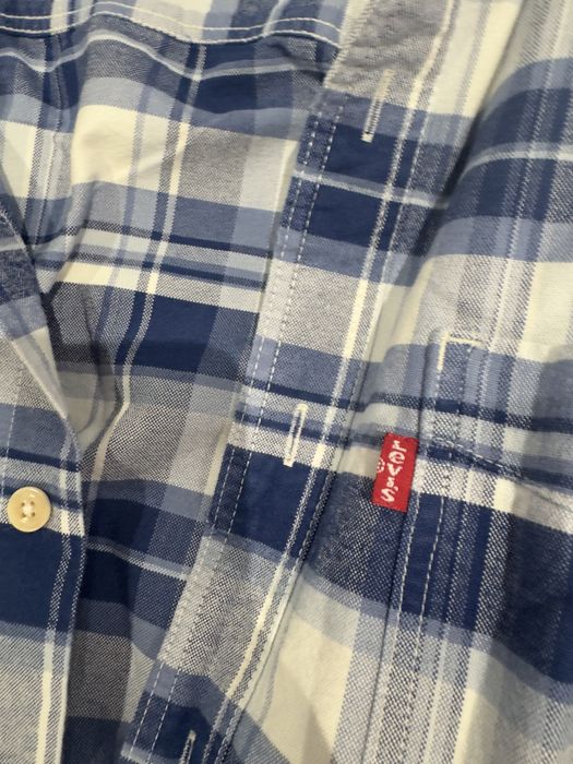 Camisa branca e azul quadrados LEVI’s NOVA Tamanho S NOVA Standard