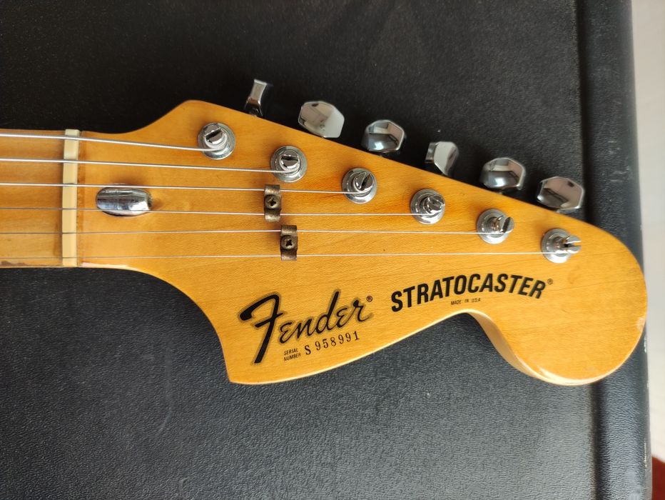 Fender Stratocaster 1979 com case original