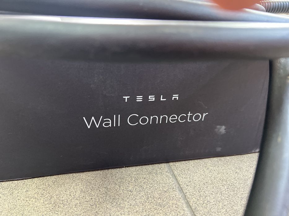Tesla Wall connector gen 3 wallbox ładowarka