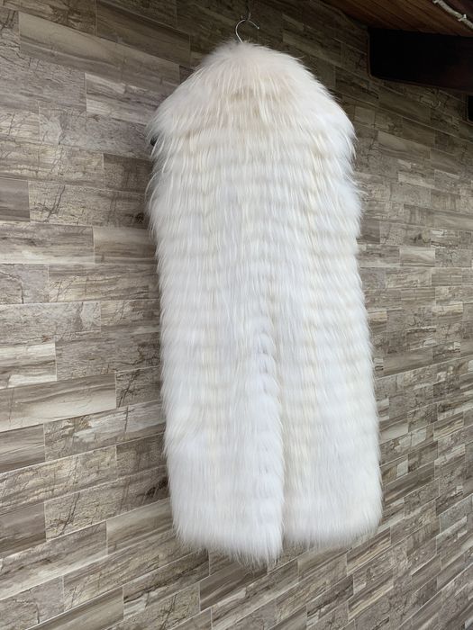 Шуба жилет з арктичної лисиці