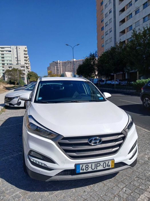 HYUNDAI Tucson 2018 (nacional), Cxa. automática, 1.7 C​RDi, revisões na marca, impecável!