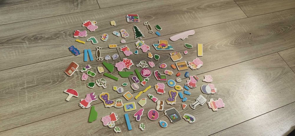 Układanka magnetyczna tablica kredowo-magnetyczna Świnka Peppa magnesy