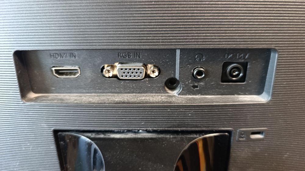 Монітор Samsung 27". Вигнутий монітор