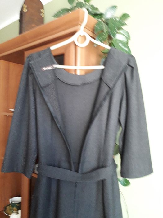 Sukienka ciemnoszara FEEMA