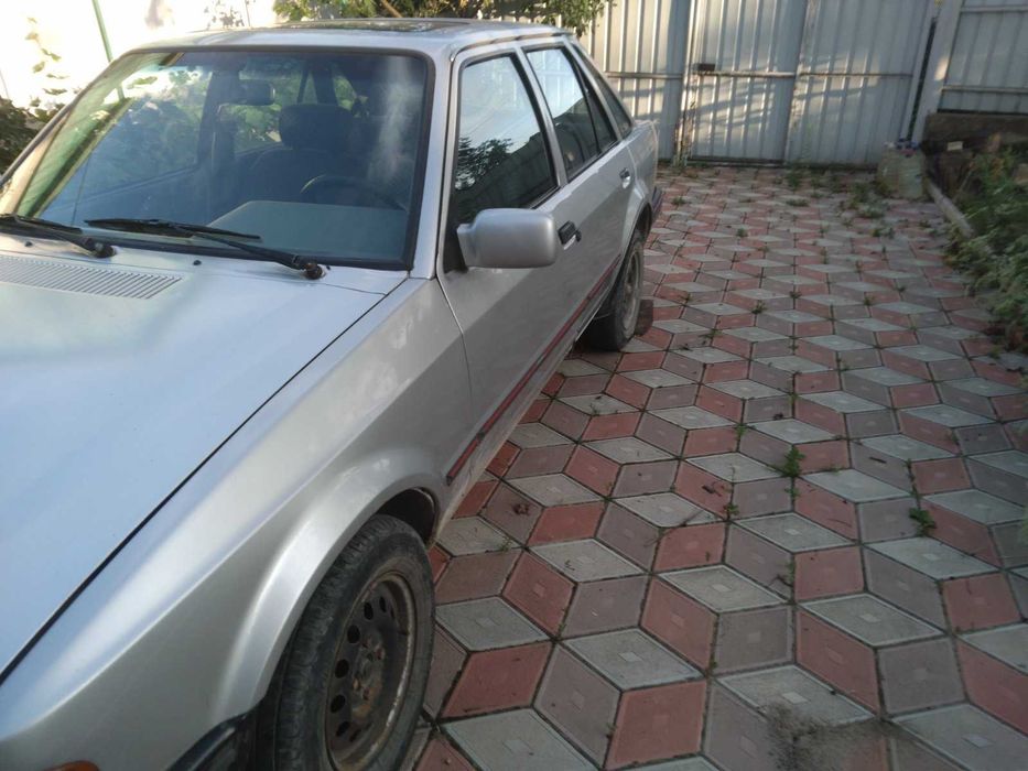 продам авто  - форд ескорт 1988
