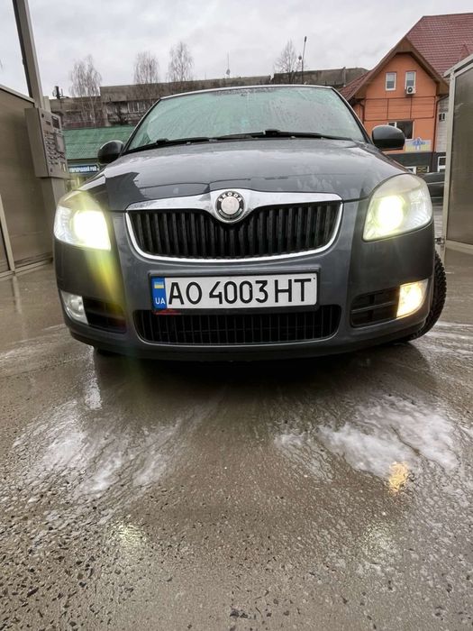 Фабія 2 1.6 бензин