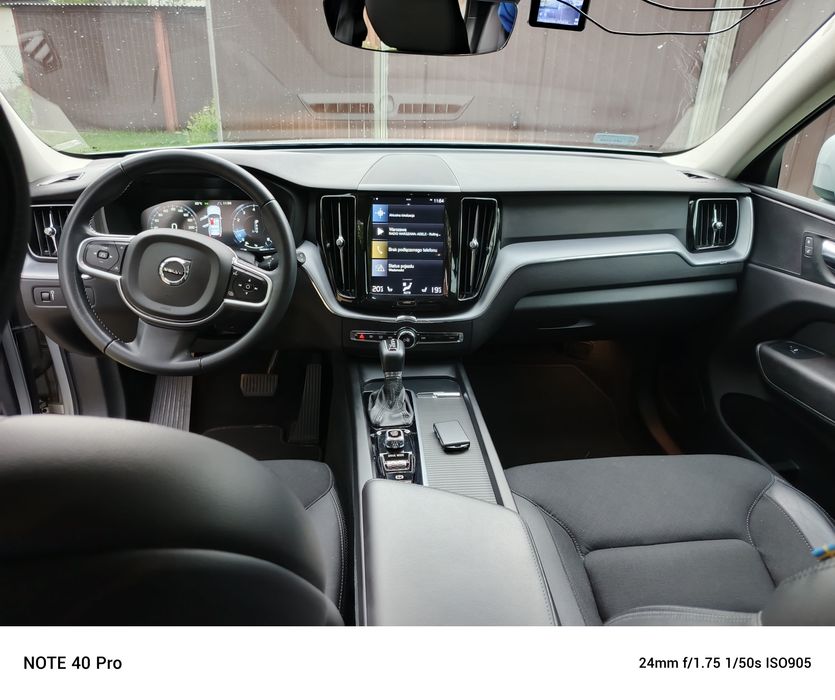 Volvo XC60 T5  Momentum AWD, salon Polska . ZAMIANA  ..
