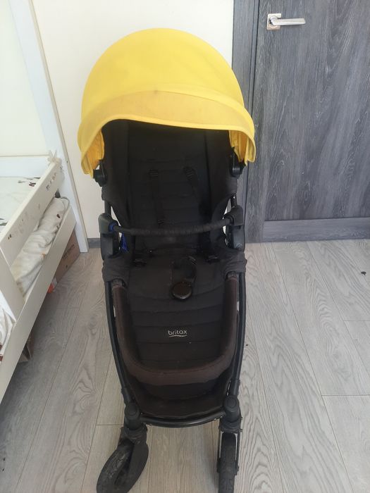 Продам Прогулочну  Коляску