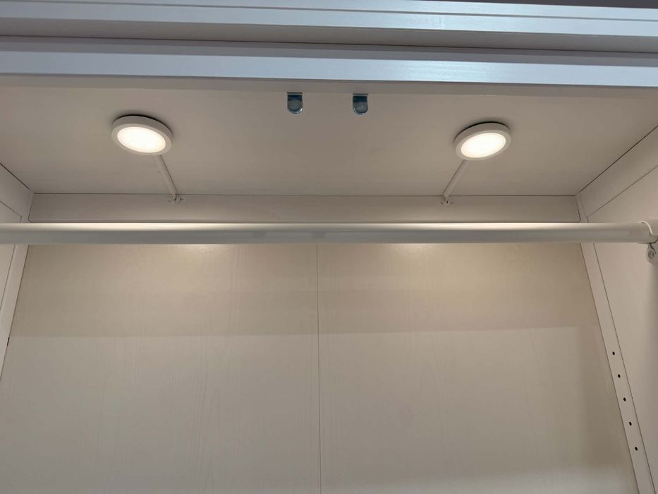 Witryna HEMNES - Ikea