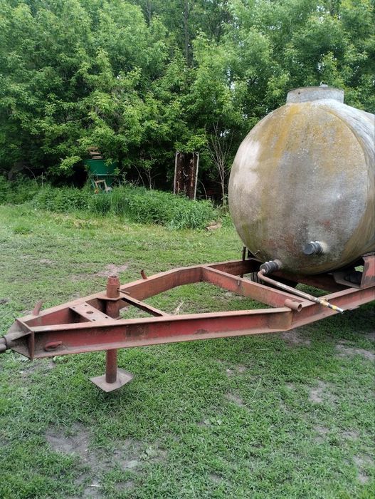 Бочка на колесах (4 куб.)