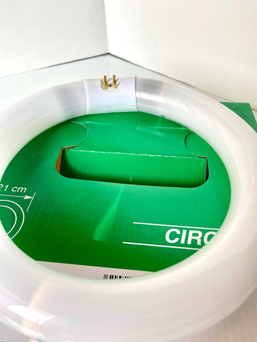 Lâmpada fluorescente circular 22W425518344554434563