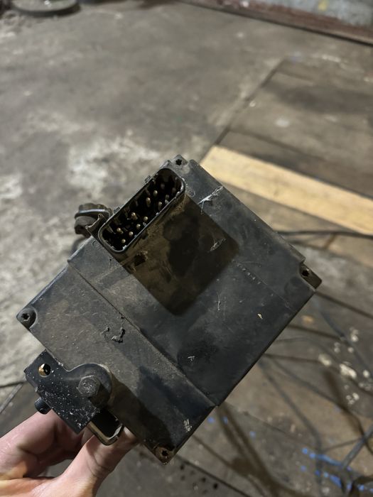 Блок АБС ABS на БМВ Е39 М52 528і Дорестайл 0 265 217 000