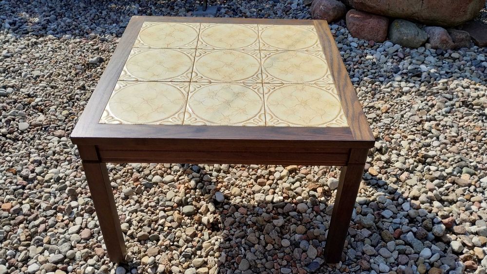 Stolik kawowy 70x70 cm