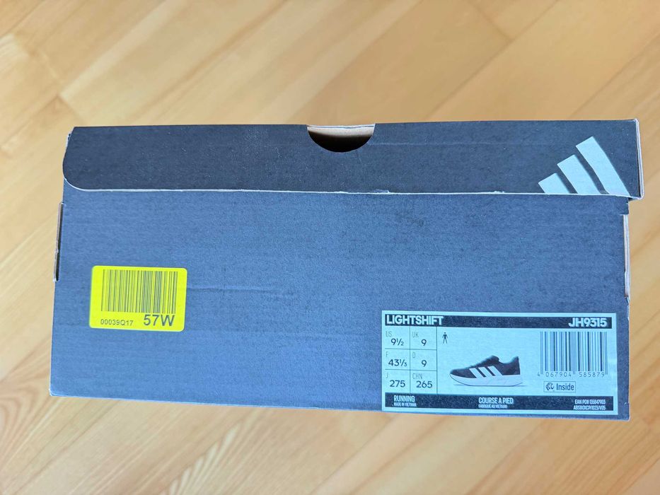 NOWE buty sportowe Adidas Lightshift (rozmiar 43⅓)