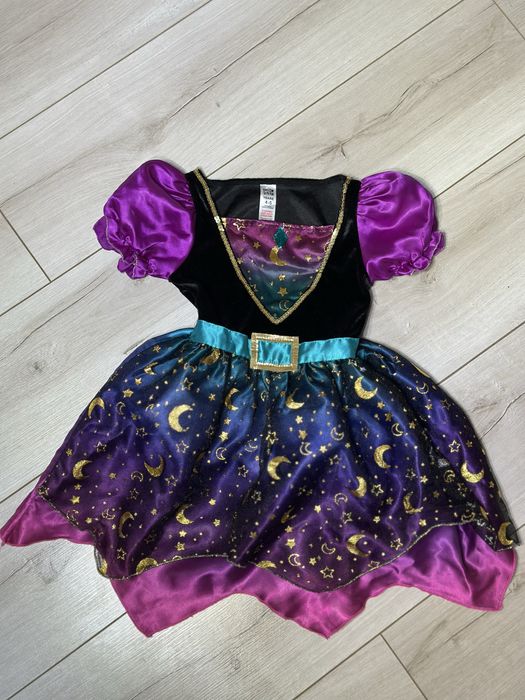 Сукня карнавальна на свято 4-5 років