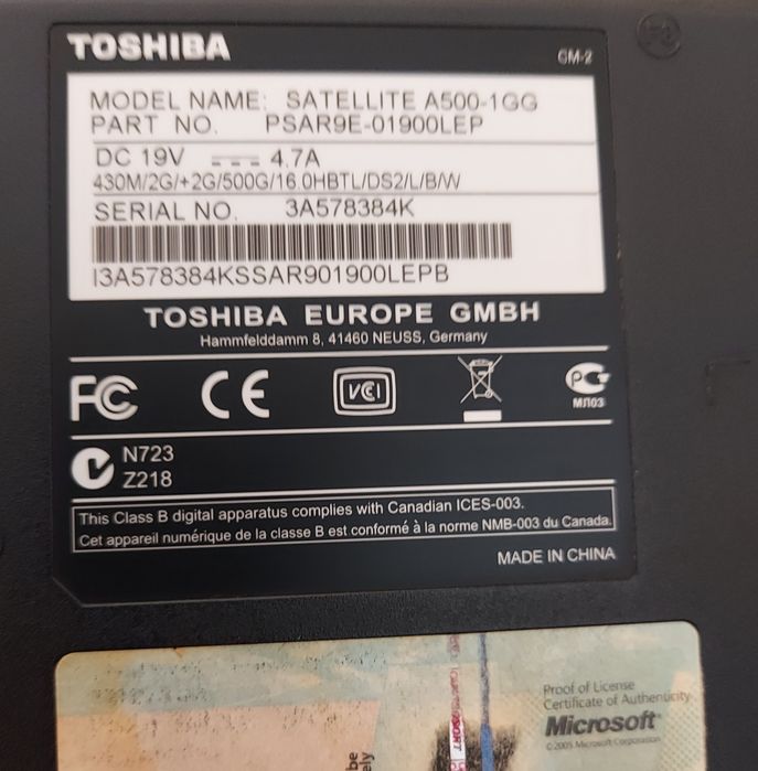 Portátil Toshiba Satellite A500 1GG