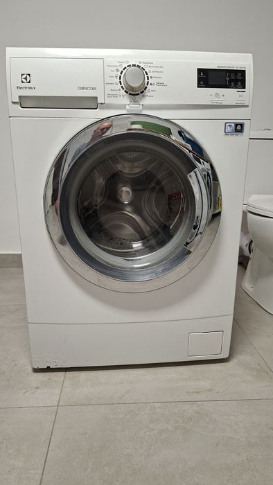 Pralka Electrolux 47cm