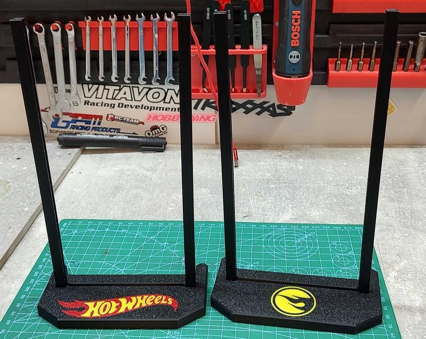 Stojak na modele Hot Wheels – Idealne dla kolekcjonerów!