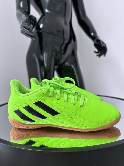 Качественные мощные футзалки копочки бампы Adidas Deportivo