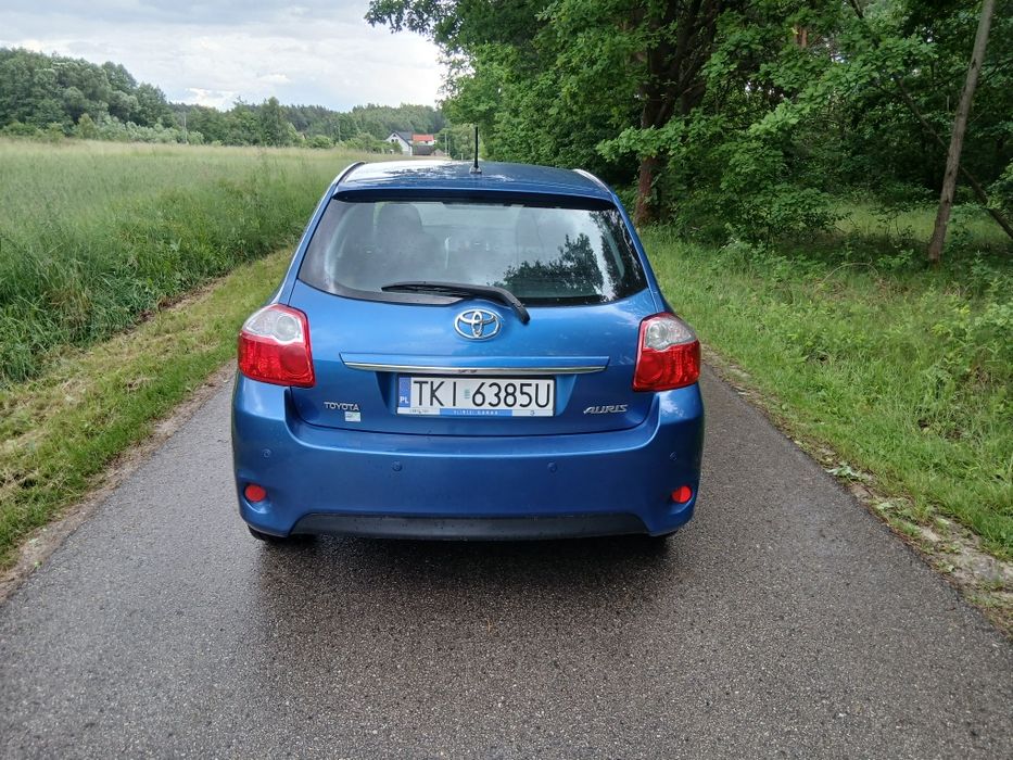 Toyota Auris  1.6