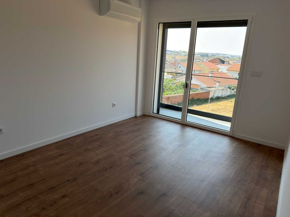 Apartamento T4 Novo