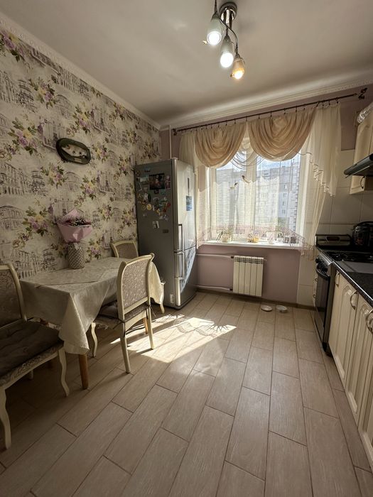 Продам 3-к Троещина ул.Сержа Лифаря Закревского Бальзака