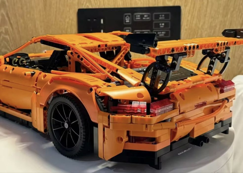 Конструктор Porshe 911 GT3 RS | Суперкар 1:8 | 2704 деталі | В Коробці