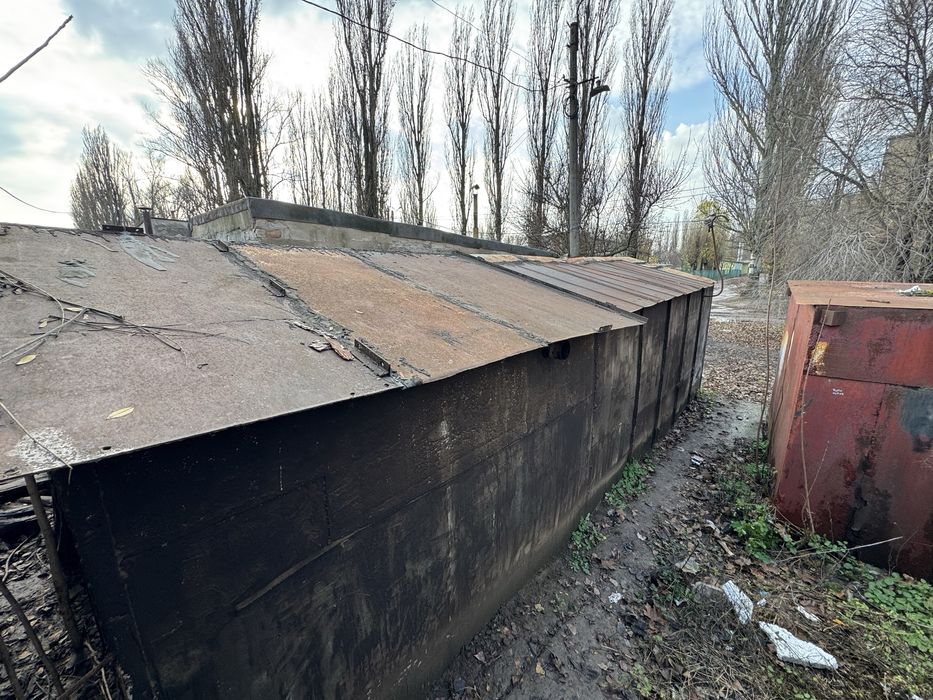 ГАРАЖ на 2 авто 3*8м Світло Буржуйка АНТ/Садочок #4 Можна в оренду