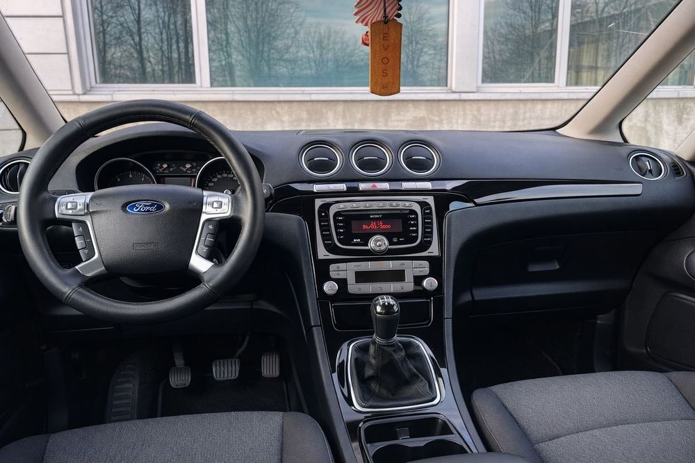 Ford Galaxy 7osobowy hak