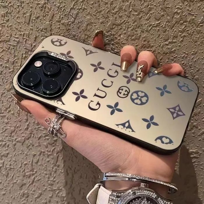 Чохли на Iphone Gucci, Nike, Jordan, Burberry