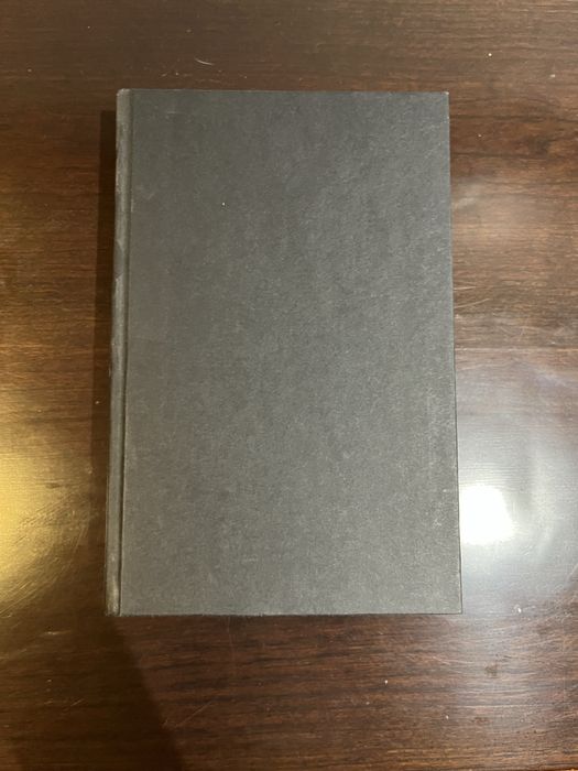 O livro “Personalidade e Poder” por Ian Kershaw em inglês