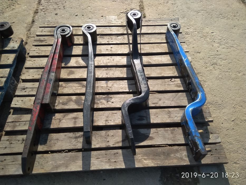 Ресора ,полурессора