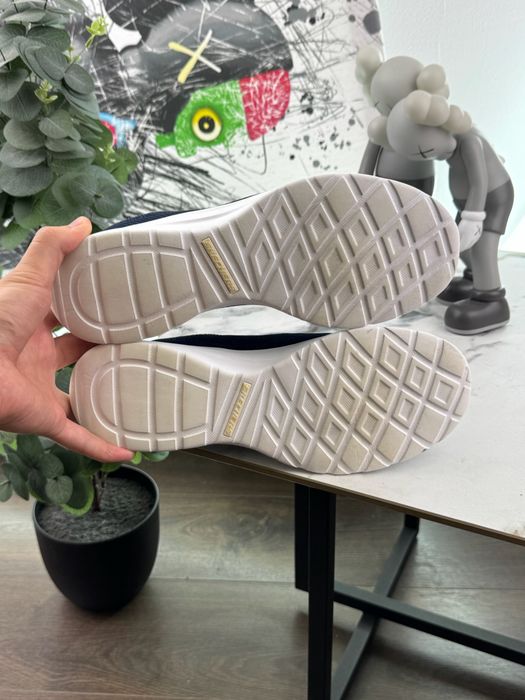 Кросівки Skechers 40 розмір Е15369