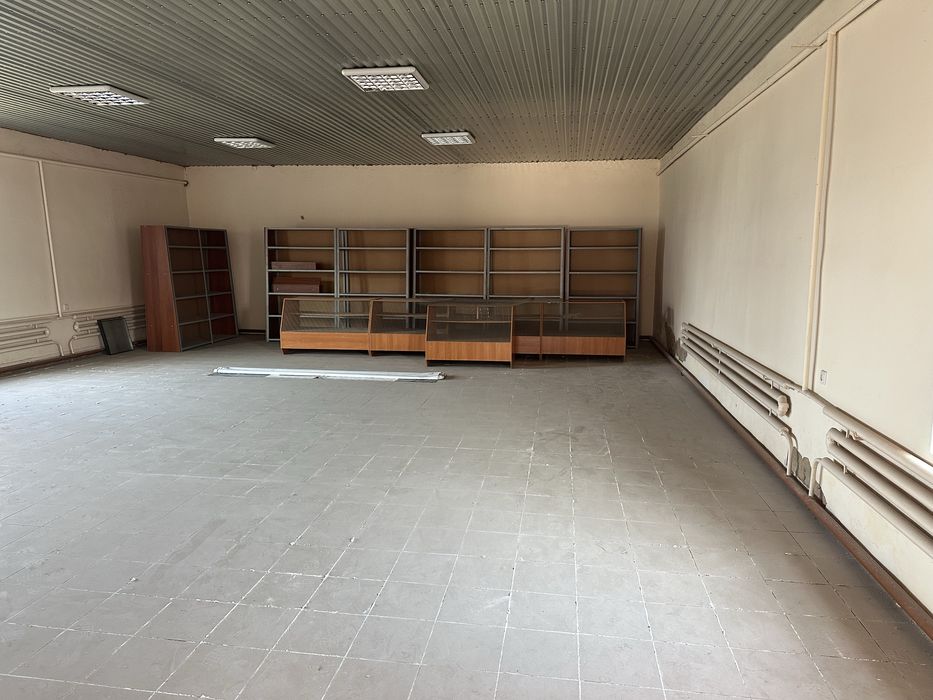 Здам в оренду комерційне приміщення площа 350м2 з розширенням до 500м2