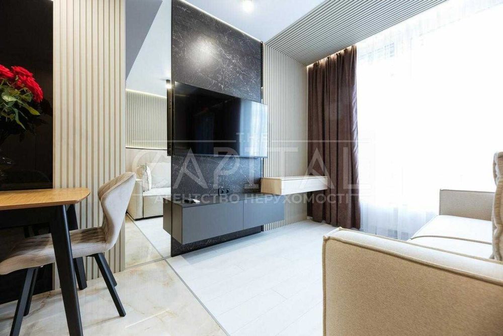 Оренда дизайнерської квартири у ЖК Файна Таун вул Салютна Нивки Київ