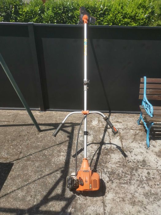 material ÁGUA E RELVA