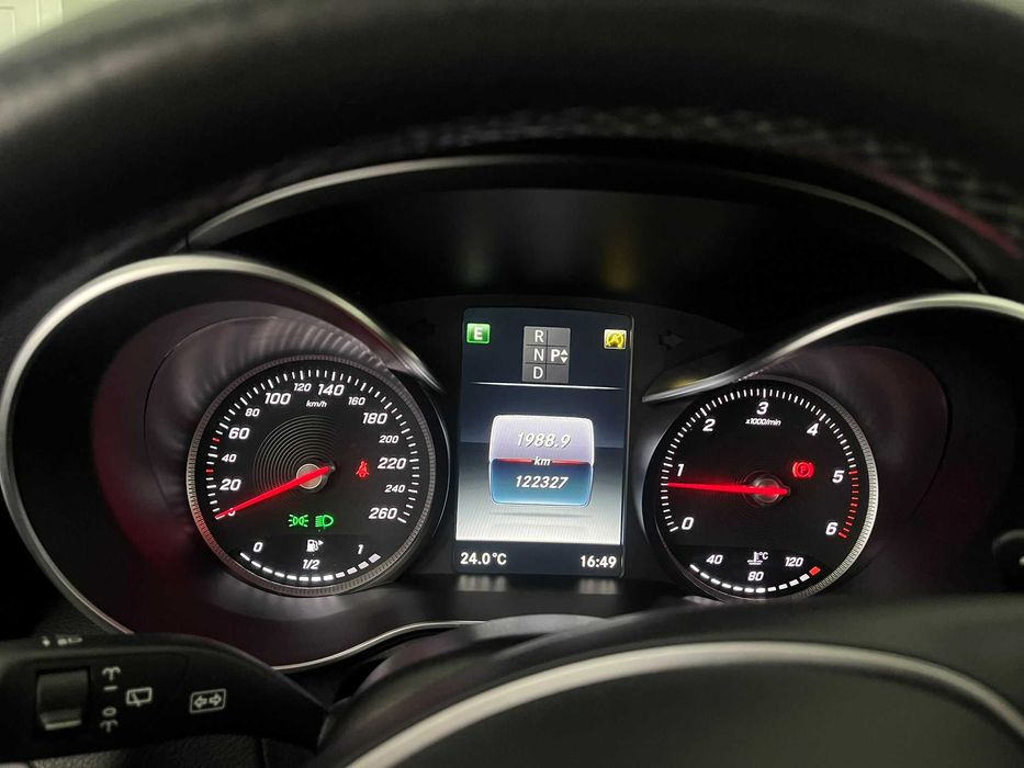 Mercedes C 220 4MATIC Station – Night Package + Extras