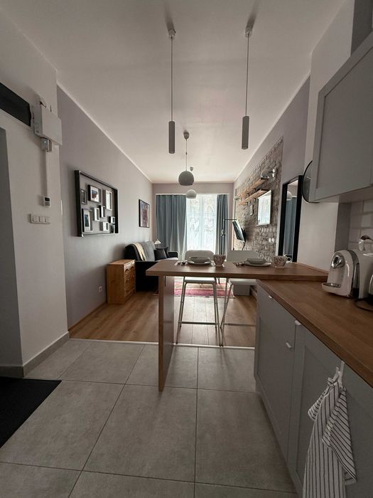 Nowoczesne studio 25 m² w Centrum Chorzowa – Blisko Parku Śląskiego