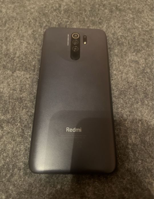 Oppo A53 + Xiaomi Redmi 9 + аксесуари + подарунок від блекаута