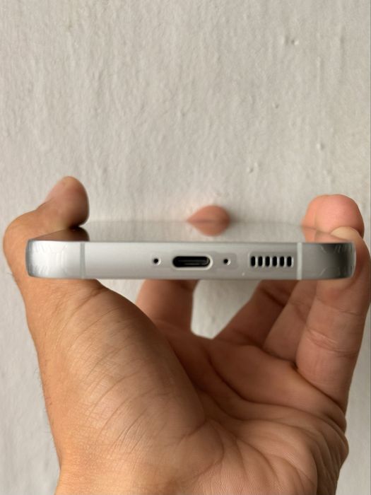 Samsung Galaxy S23 FE