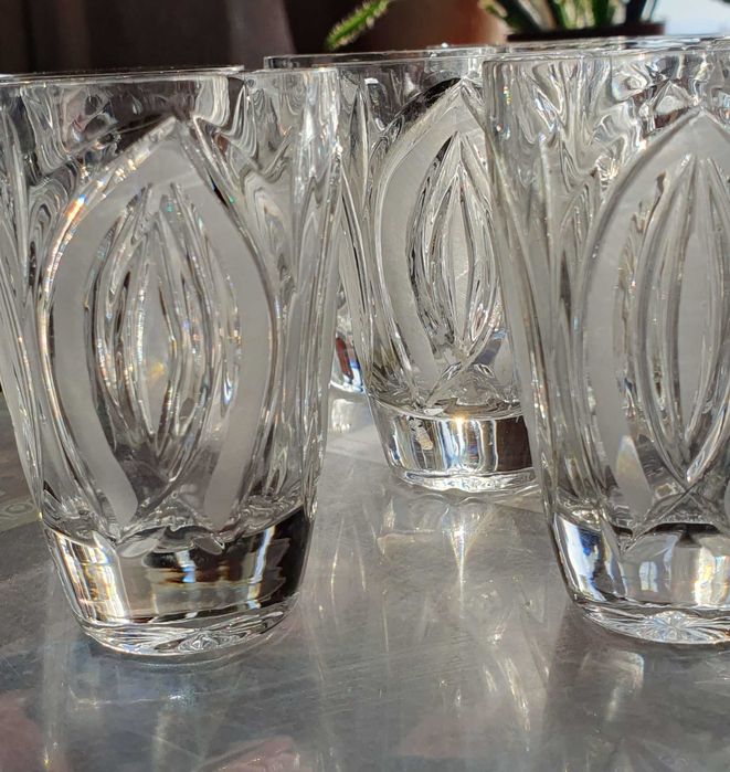 Рюмки хрустальные
