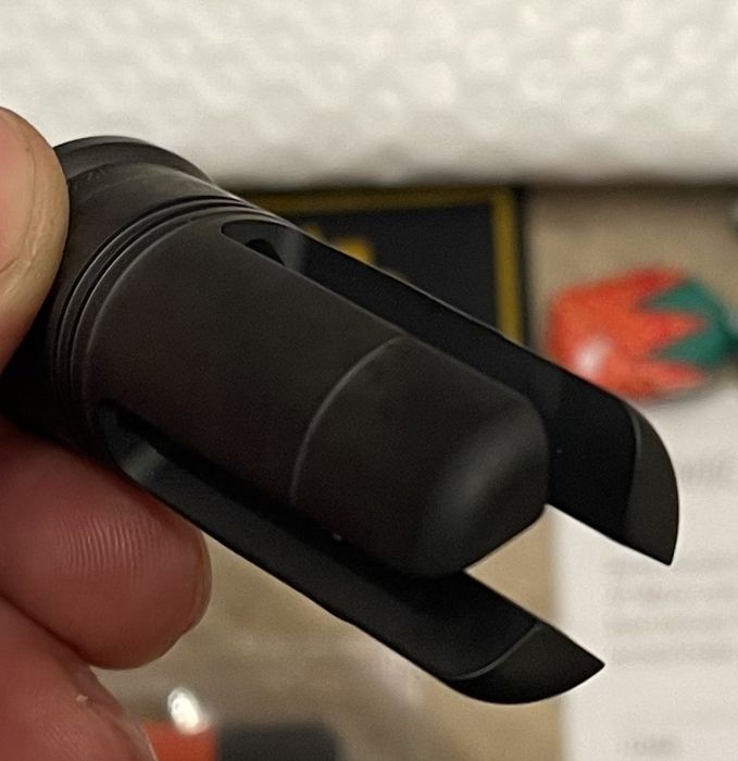 Surefire Socom flash hider 3prong 5.56/223 різьба 1/2x28