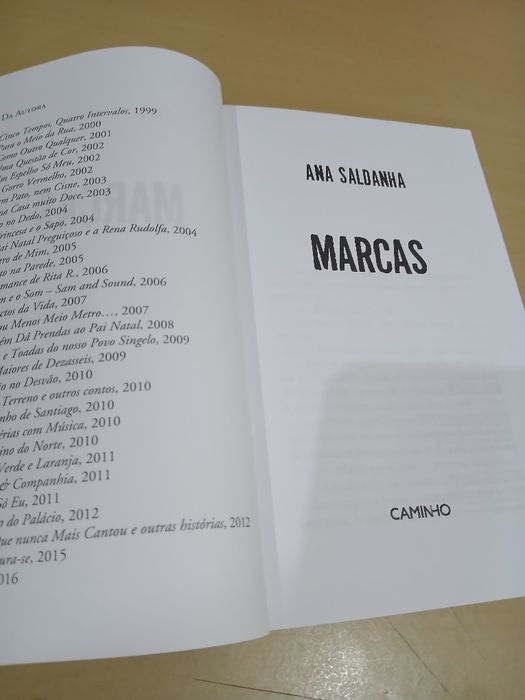 Livro Marcas Ana Saldanha