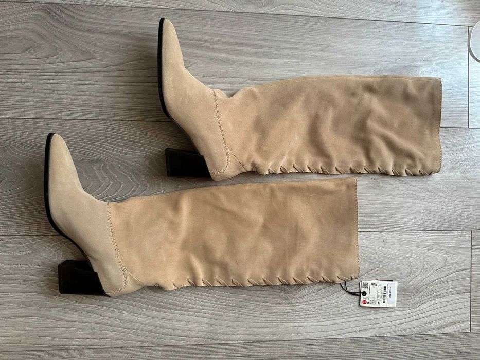 Zamszowe skórzane kozaki kowbojki ZARA