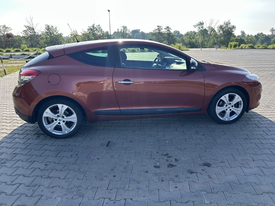 Renault Megane III Coupe