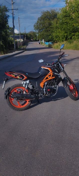 Mustang XTREET 250