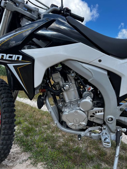 Продам Loncin 300