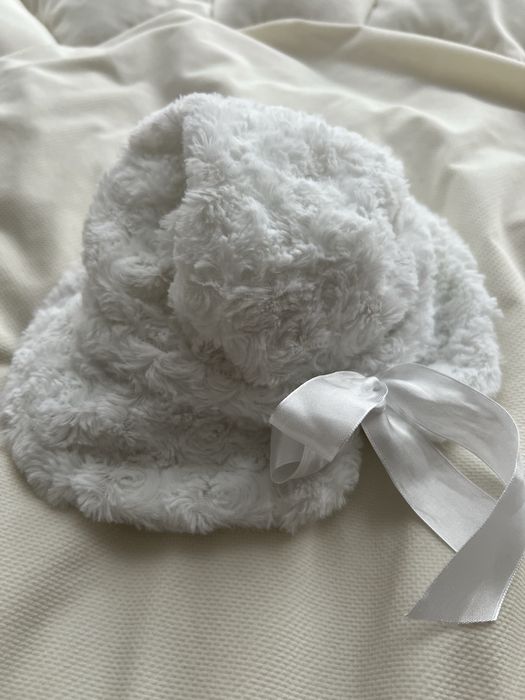 Komplet na Chrzest - plaszczyk / futerko, buciki, kapelusz r.80